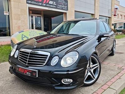 Usado Mercedes E500 Avantgarde 306 CV (225 kW) 2003 Negro Berlina
