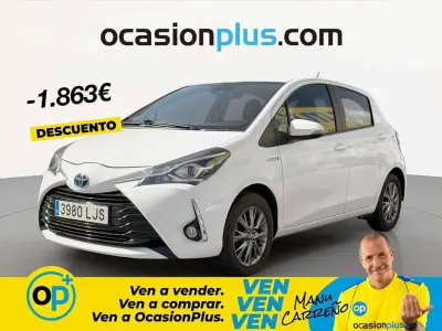 Usado Toyota Yaris Active 99 CV (72 kW) 2020 Blanco Utilitario