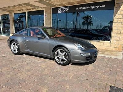 Porsche 911 Carrera 4