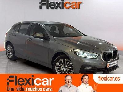 Gris Usado 2023 BMW 118 Utilitario | 20.990 € (Buen precio)