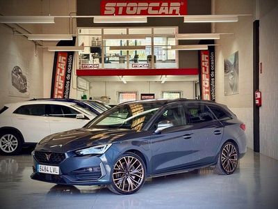 Usado Cupra Leon 245 CV (180 kW) 2021 Gris / plata Familiar