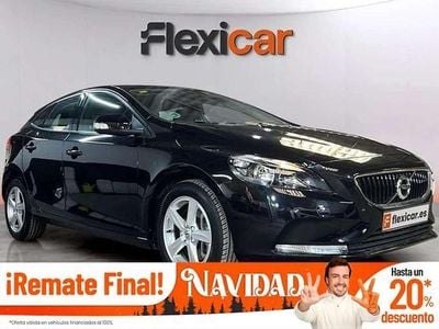 Negro Usado 2018 Volvo V40 Momentum Utilitario | 14.790 € (Precio justo)