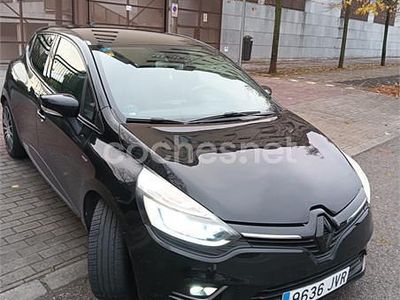 Usado Renault Clio IV LIMITED 90 CV (66 kW) 2016 Negro Berlina
