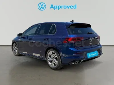 Usado VW Golf VIII R-line 150 CV (110 kW) 2021 Azul Berlina