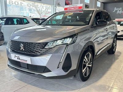 Usado Peugeot 3008 Allure 130 CV (95 kW) 2023 Gris / plata SUV