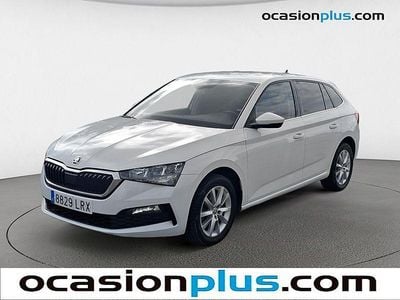 Usado Skoda Scala Ambition 110 HP (80 kW) 2021 Branco Citadino