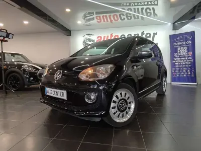 Usado VW up! 75 CV (55 kW) 2012 Negro Utilitario