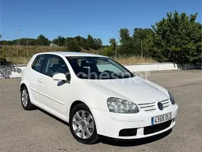 Usado VW Golf IV Sportline 140 CV (102 kW) 2005 Blanco Berlina