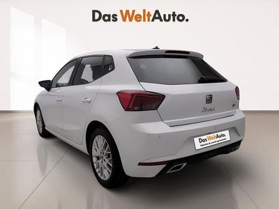 Usado Seat Ibiza FR 115 CV (84 kW) 2025 Blanco Utilitario
