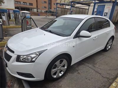 Usado Chevrolet Cruze LT 163 CV (119 kW) 2012 Blanco Berlina