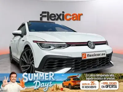 Usado VW Golf VII GTI Clubsport 301 CV (221 kW) 2021 Blanco Utilitario