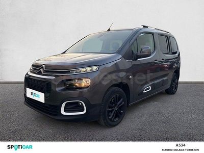 Usado Citroën Berlingo Feel 102 CV (75 kW) 2021 Gris / plata Monovolumen