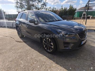 Usado Mazda CX-5 Luxury 150 CV (110 kW) 2015 Gris / plata SUV