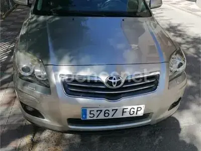 Käytetty Toyota Avensis Executive 177 HP (130 kW) 2006 Harmaa Farmari