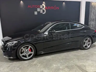 Usado Mercedes C220 170 CV (125 kW) 2018 Negro Coupe