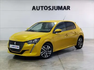 Usado Peugeot 208 Allure 99 CV (72 kW) 2022 Amarillo Utilitario