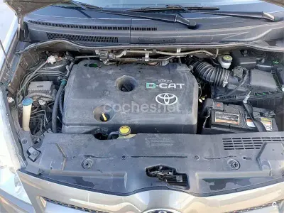 Usado Toyota Corolla Verso Sport 177 CV (130 kW) 2007 Gris / plata Monovolumen