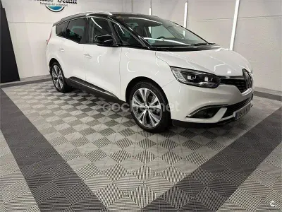 Begagnad Renault Grand Scénic IV Zen 160 HK (117 kW) 2019 Vit Minibuss