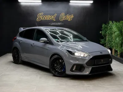 Usado Ford Focus Performance Edition 350 CV (257 kW) 2017 Gris Berlina