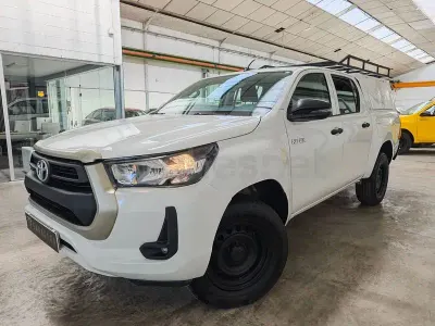 Usado Toyota HiLux 150 CV (110 kW) 2021 Blanco Pickup/Camioneta