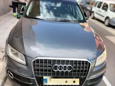 Usado Audi Q5 Ambition 150 CV (110 kW) 2014 Gris SUV