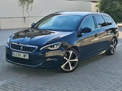 Usado Peugeot 308 GT 181 CV (133 kW) 2016 Negro Utilitario