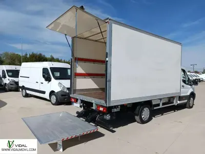 Usado Ford Transit 131 CV (96 kW) 2022 Blanco Van