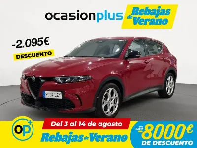 Usado Alfa Romeo Tonale Sprint 130 CV (95 kW) 2022 Rojo SUV