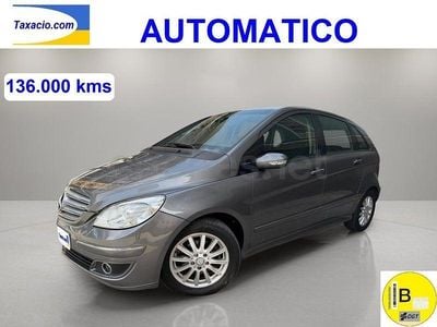 Usado Mercedes B180 109 CV (80 kW) 2008 Gris / plata Monovolumen