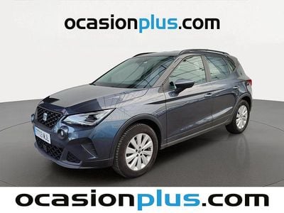 Usado Seat Arona Style 110 CV (80 kW) 2023 Gris SUV