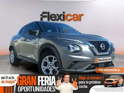 Usado Nissan Juke N-Connecta 114 CV (83 kW) 2022 Gris SUV