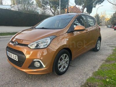 Usado Hyundai i10 66 CV (48 kW) 2015 Naranja Utilitario