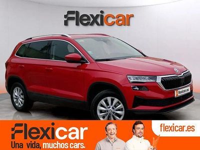 Rojo Usado 2023 Skoda Karoq Ambition SUV | 21.990 € (Buen precio)