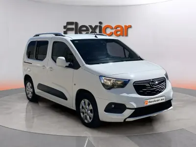 Usado Opel Combo Selective 102 CV (75 kW) 2020 Blanco Monovolumen