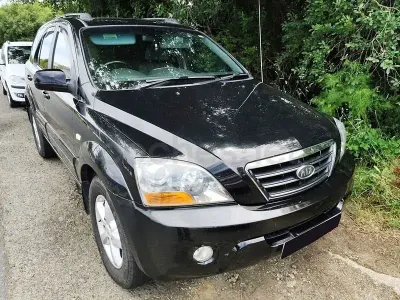 Usado Kia Sorento 170 CV (125 kW) 2007 Negro SUV