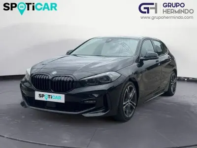 Usado BMW 120 Comfort Edition 190 CV (139 kW) 2021 Negro Utilitario