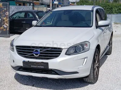 Usado Volvo XC60 Momentum 181 CV (133 kW) 2015 Blanco SUV