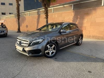 Mercedes GLA220