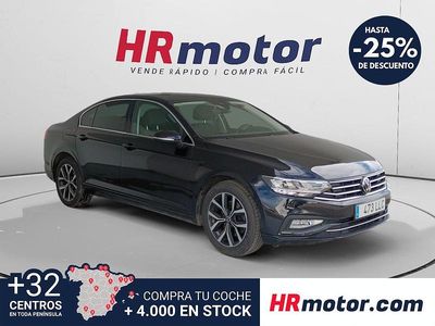 Usado VW Passat 122 CV (89 kW) 2020 Negro Berlina