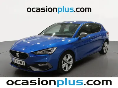 Usado Seat Leon FR 110 CV (80 kW) 2024 Azul Utilitario
