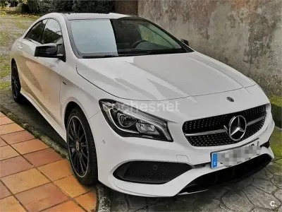 Usado Mercedes CLA180 122 CV (89 kW) 2018 Blanco Coupe