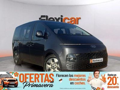 Usado Hyundai Staria 177 CV (130 kW) 2023 Gris Monovolumen