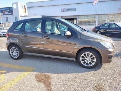 Mercedes B170