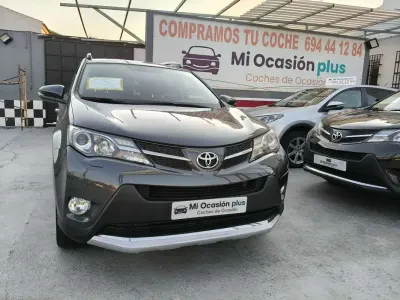 Usado Toyota RAV4 Executive 150 CV (110 kW) 2013 Gris SUV