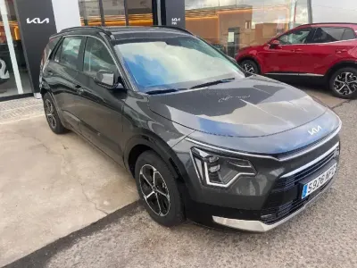 Novo Kia Niro 129 HP (94 kW) 2025 Otro SUV