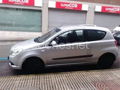 Usado Chevrolet Aveo LS 84 CV (61 kW) 2009 Blanco Berlina