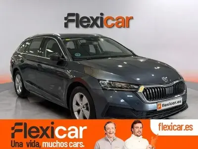 Usado Skoda Octavia Ambition 150 CV (110 kW) 2020 Gris