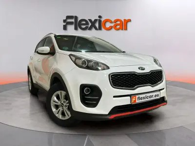 Usado Kia Sportage 132 CV (97 kW) 2018 Blanco SUV