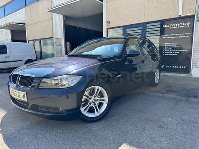 Usado BMW 320 177 CV (130 kW) 2008 Azul Familiar