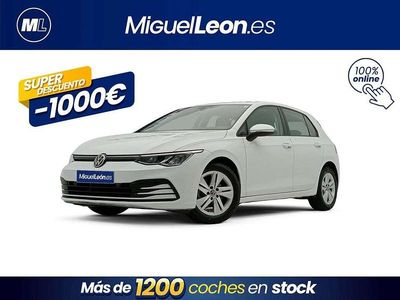 Blanco Usado 2021 VW Golf VIII Life Berlina | 16.985 € (Buen precio)